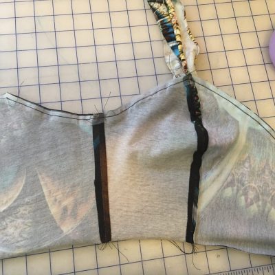 Burda 7/2016 #102: bodice attached to lining, stay tape applied